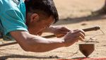 Serunya Adu Gasing Khas Thailand, Saingannya Lato-lato?