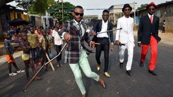Mereka beranggapan bahwa gengsi dan penampilan itu jauh lebih penting dari segalanya. (SIA KAMBOU/Getty Images)