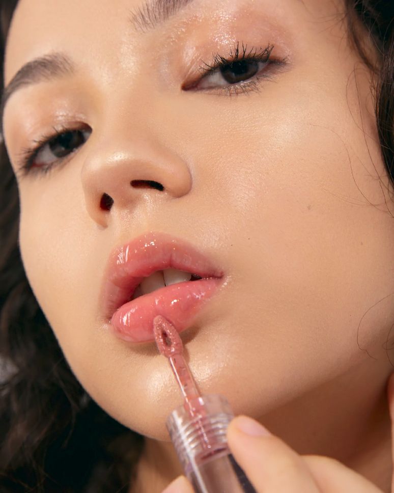 produk tren makeup 2023