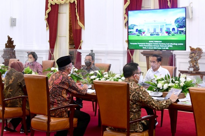 Rapat Terbatas Percepatan Penanganan Gangguan Tumbuh Kembang Anak _(Stunting)_ melalui SPBE