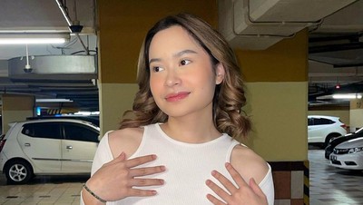 2022 Banyak Belajar, Satine Zaneta Berharap 2023 Penuh Kebahagiaan