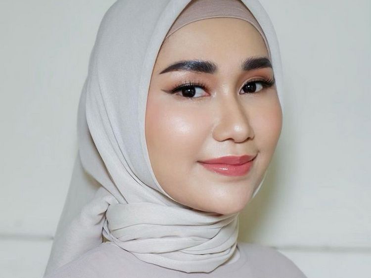10 Foto Gaya Septia Yetri, Istri Putra Siregar yang Gugat Cerai Bos PS Store