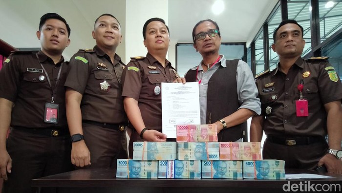 Tersangka korupsi bantuan PKH di Bangkalan kembalikan uang RP 250 juta ke Kejaksaan