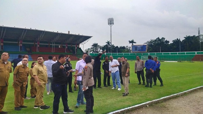 Tim dari Mabes Polri mengecek kondisi Stadion Teladan Medan