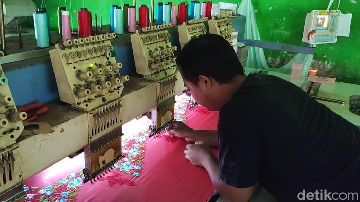 Usaha kain bordir di Tasikmalaya