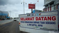 Proyek underpass Dewi Sartika ini memiliki panjang penanganan 970 meter dengan panjang underpass 470 meter.  