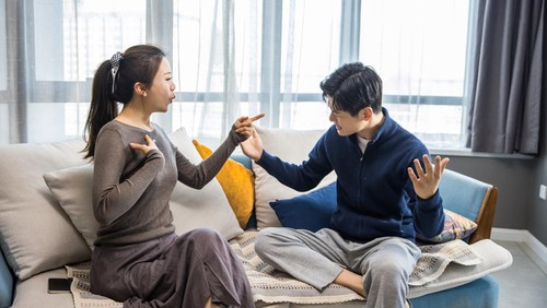 Asian couple are quarreling at home