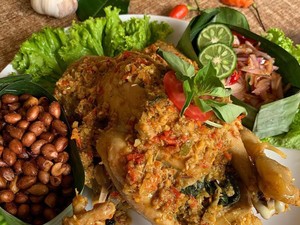 Resep dan Cara Masak Ayam Betutu Khas Bali yang Pedas dan Nikmat
