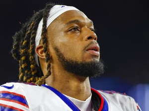 Pemain NFL Damar Hamlin Alami Henti Jantung saat Pertandingan, Ini Gejalanya