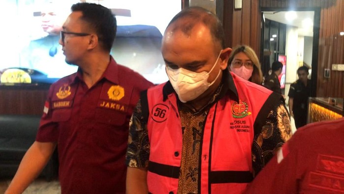 Direktur Utama BAKTI Kominfo berinisial AAL