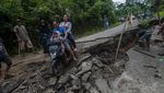 Duh! Jalan Menuju Kawasan Badui di Lebak Ambles