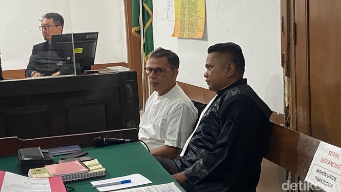 Eks Walkot Cimahi Ajay M Priatna di persidangan, Rabu (4/1/2023)