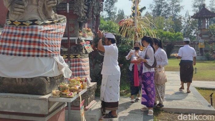galungan di surabaya