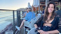 Ines de Ramon, pelatih kesehatan para artis besar Hollywood, langsung dikencani actor Brad Pitt setelah cerai dari Paul Wesley. (Foto: Instagram) 