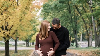 Ucapan selamat mengalir, termasuk dari sang ibunda, Melinda Gates. Aku sangat bersemangat untuk bertemu dengan si kecil ini dan melihat kalian menjadi orang tua, tulis Melinda tak dapat menutupi kebahagiaannya. Foto: Instagram