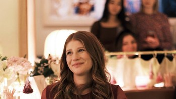 Mengetik kalimat itu, aku akan jadi kakek tahun depan membuatku emosional. Pemikiran itu memberi dimensi baru pada pekerjaan. Ketika aku berpikir tentang dunia tempat cucu akan dilahirkan, aku lebih terinspirasi dari sebelumnya untuk membantu anak dan cucu semua orang punya kesempatan bertahan hidup dan berkembang, tulis Gates. Foto: Instagram