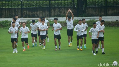 Latihan Keras Timnas Indonesia Jelang Laga Lawan Vietnam
