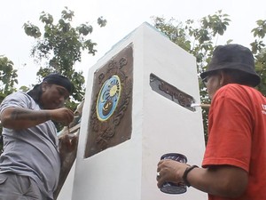 Warga Cat Tugu Tapal Batas di Klaten, Simbol Harapan Internal Keraton Rukun