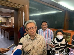 Vonis Ringan Lin Che Wei di Kasus Minyak Goreng Diwarnai Dissenting Opinion