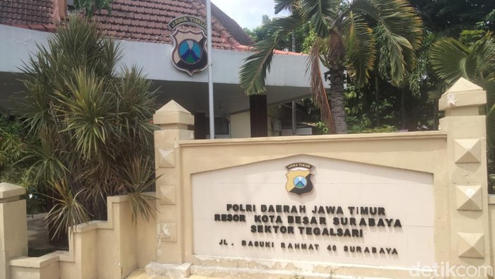 Polsek Tegalsari Surabaya