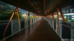 Keren Pake Banget, Nih Potret Skywalk Kebayoran Lama