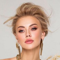 Inilah pesona cantik Viktoria bak Barbie hidup. Foto: dok. Instagram/@missukraine_universe