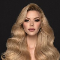 Wanita 28 tahun itu seorang model profesional. Dia aktif dalam kegiatan sosial di negaranya. Foto: dok. Instagram/@missukraine_universe