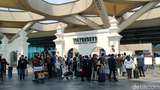 Viral Jemaah Umrah Telantar di Bandara YIA Kulonprogo