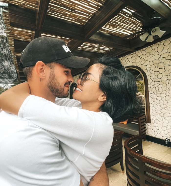 Antonio Dedola, Pacar Bule Nikita Mirzani yang Doyan Makanan Indonesia Antonio Dedola, Pacar Bule Nikita Mirzani yang Doyan Makanan Indonesia