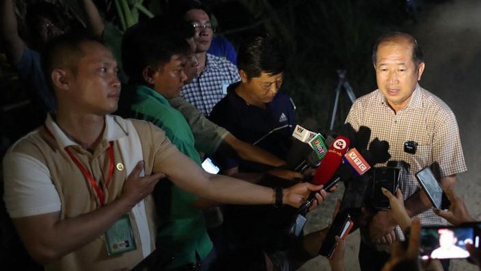 Seorang bocah berusia 10 tahun meninggal setelah terjatuh ke dalam lubang sedalam 35 meter di area konstruksi, Provinsi Dong Thap, Vietnam. Ini penampakan lubangnya.