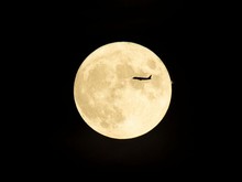 Fenomena Astronomi Juli 2025: Ada Buck Moon dan Hujan Meteor Aquarids