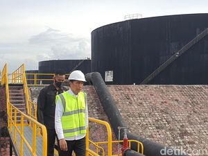 Tinjau Blok Rokan, Jokowi Minta Genjot Produksi 400 Ribu Barel/Hari