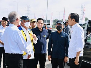 Saat Jokowi Singgah di Rest Area Tol Pekanbaru-Dumai, Ternyata Karena Ini
