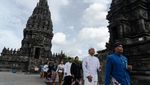Khidmat Sembahyang Galungan Pertama di Candi Prambanan