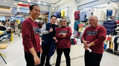 Gaya Jokowi dan Para Menteri Ngemal Pakai Sweater ala Boyband
