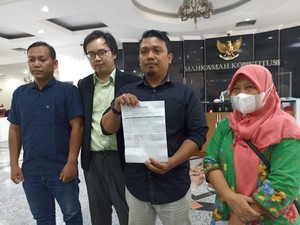 Kuasa Penggugat: Perppu Ciptaker Ngakalin Putusan MK