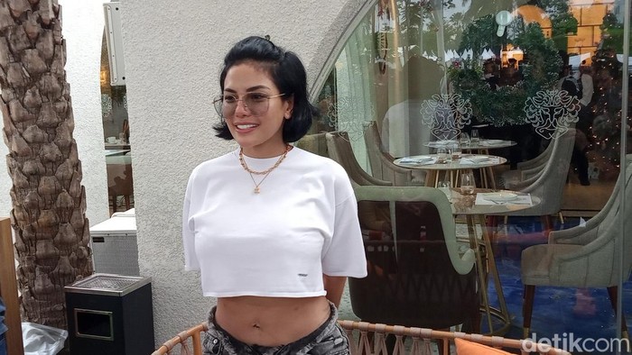 Nikita Mirzani Nikita Mirzani