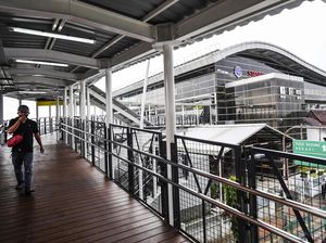 Potret Halte Integrasi TiJe-Stasiun Jatinegara, Penumpang Bisa Sat Set
