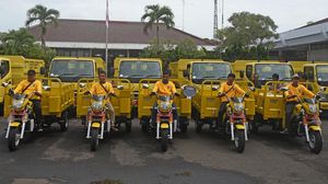 Potret Truk-Motor Roda Tiga Baru untuk Atasi Sampah di Serang