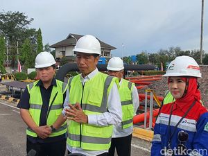 Jawab Isu Reshuffle Kabinet, Jokowi: Besok!