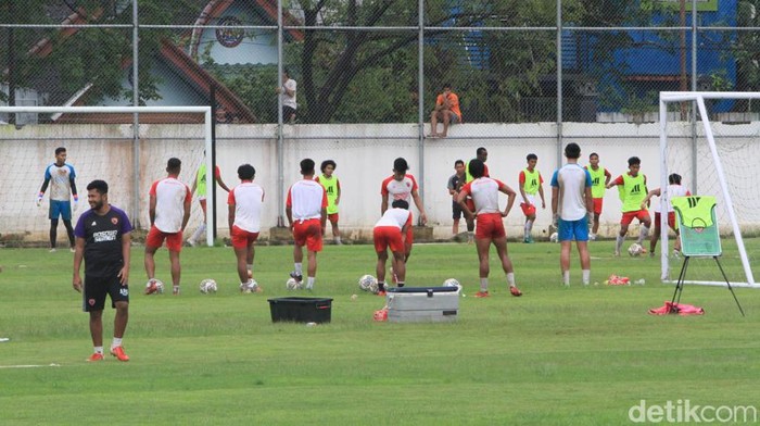 PSM Makassar kembali menggelar latihan menatap putaran kedua Liga 1 2022/2023.