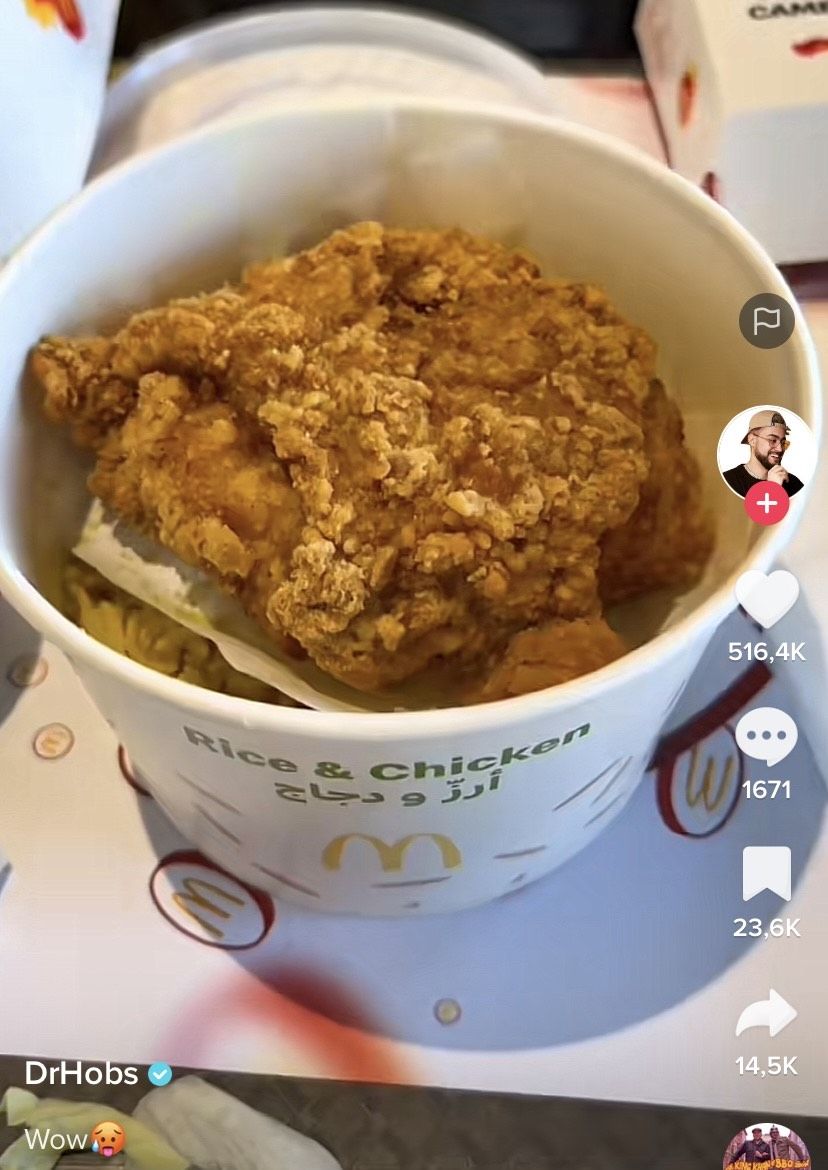 Reaksi cicip nasi dan ayam goreng di McDonald's pertama kalinya