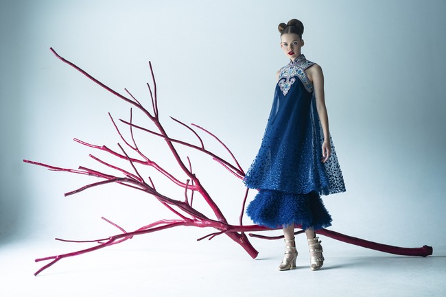 Sebastian Gunawan merilis koleksi busana untuk TahunBbaru Imlek 2023 yang terinspirasi dari dinasti Tang dan dinasti Qing, serta dikerjakan dengan teknik dan ilmu fashion Eropa. (Foto: Dok. Sebastian Gunawan/Ryan Tandya)