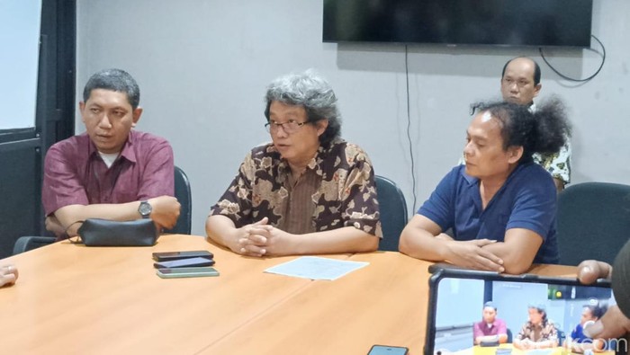 Serikat Pekerja Jiwasraya melaporkan direksi ke Polda Metro Jaya.