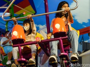 Trans Studio Cibubur Jadi Wahana Hiburan Favorit saat Libur Awal Tahun