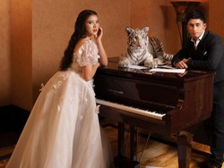 7 Potret Tiara Andini & Alshad Ahmad Foto Bak Prewedding Bareng Hewan Eksotis