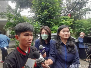 Rawat Bu Eny Sendirian, Tiko Cerita Sang Ayah yang Pergi 12 Tahun Lalu