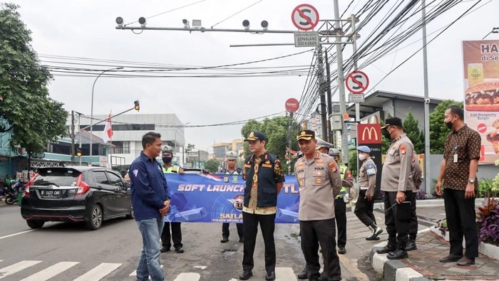 Tilang elektronik di Jalan Daan Mogot, Tangerang, mulai berlaku 9 Januari 2023.