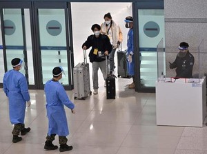 Positif Covid-19, Turis China di Korsel Kabur saat Akan Dikarantina