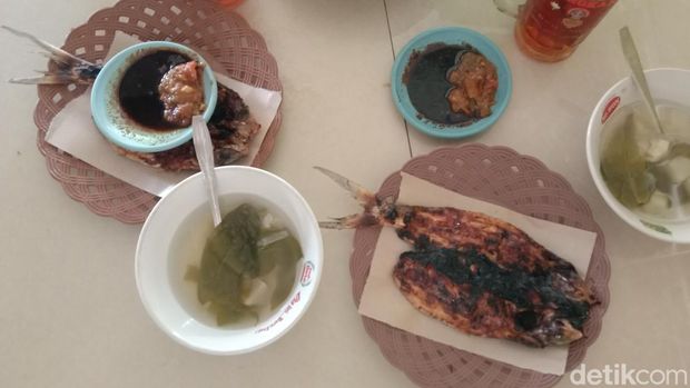 Aktivitas ikan Bantari Bakar di Indramayu